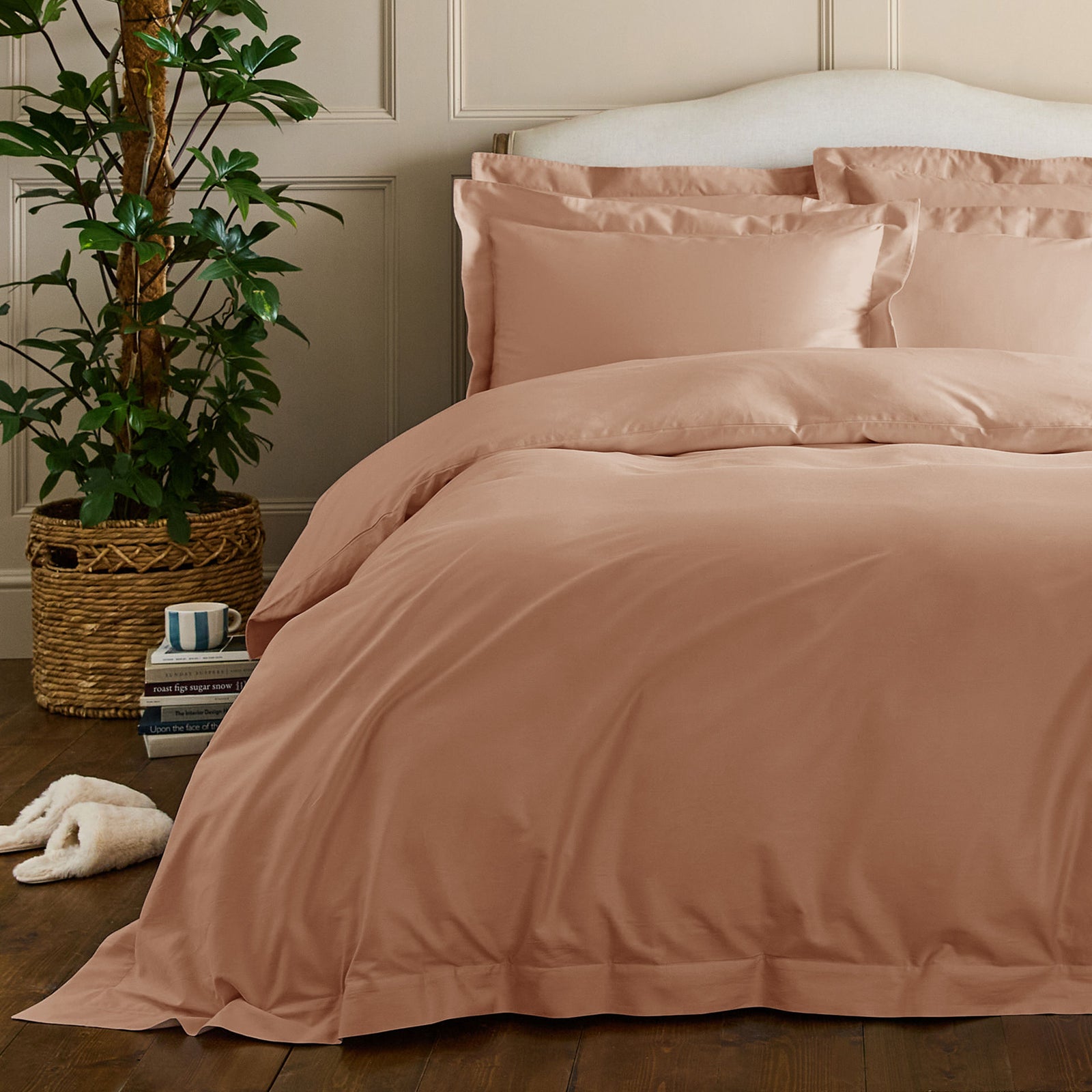 Luxury Organic Cotton Clay Pink Edged Bedding Set