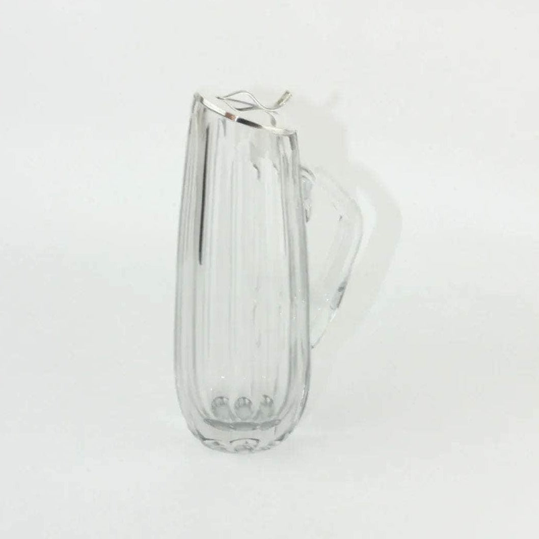 Minimalist Pitcher