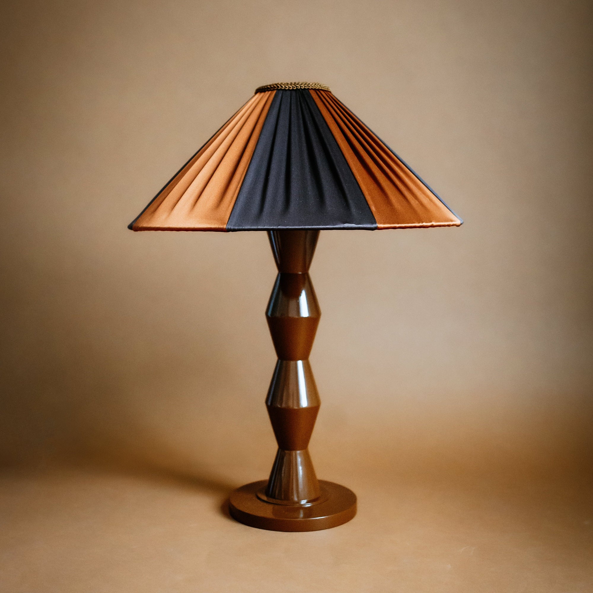 The Fitz - Brown Lamp