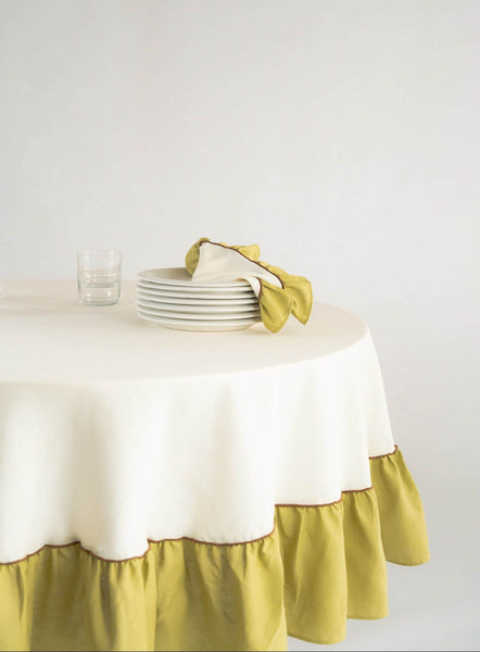 Round Ruffle Tablecloth, Ivory/Green