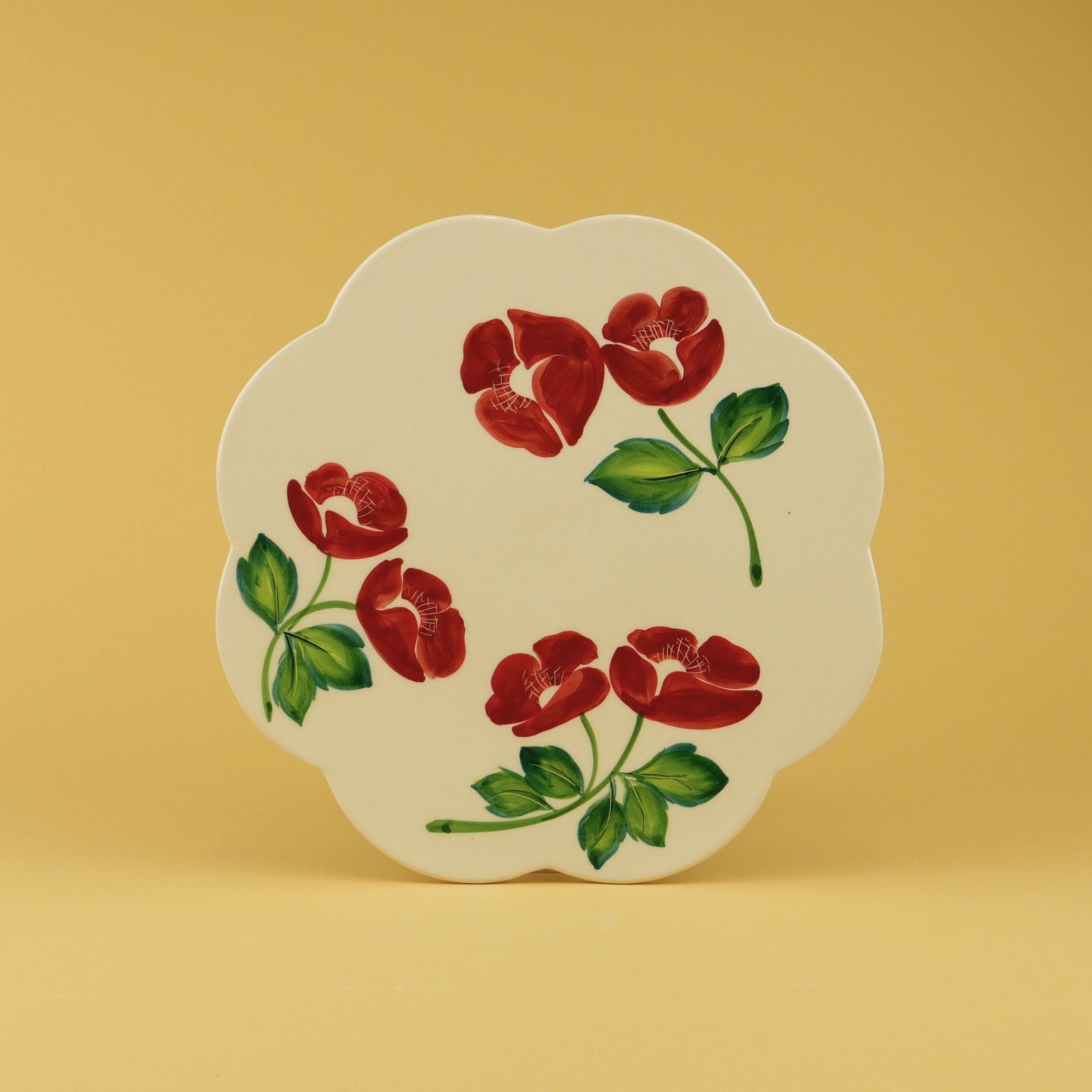 Scarlet Scalloped Dinner Plate