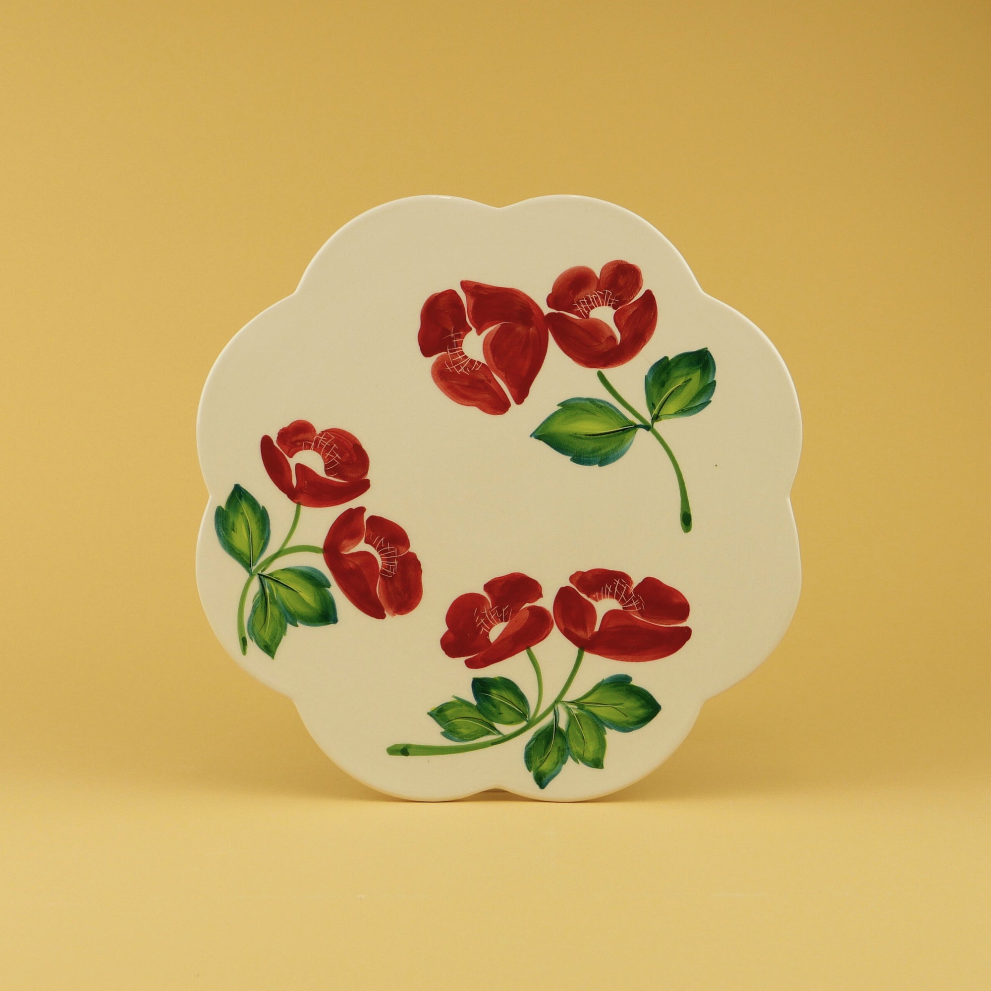 Scarlet Scalloped Dinner Plate