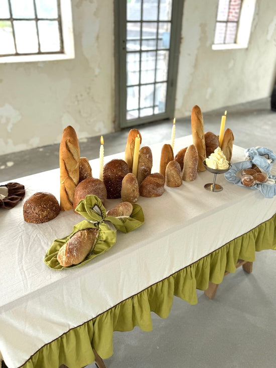 Ruffle Tablecloth, Ivory/Green