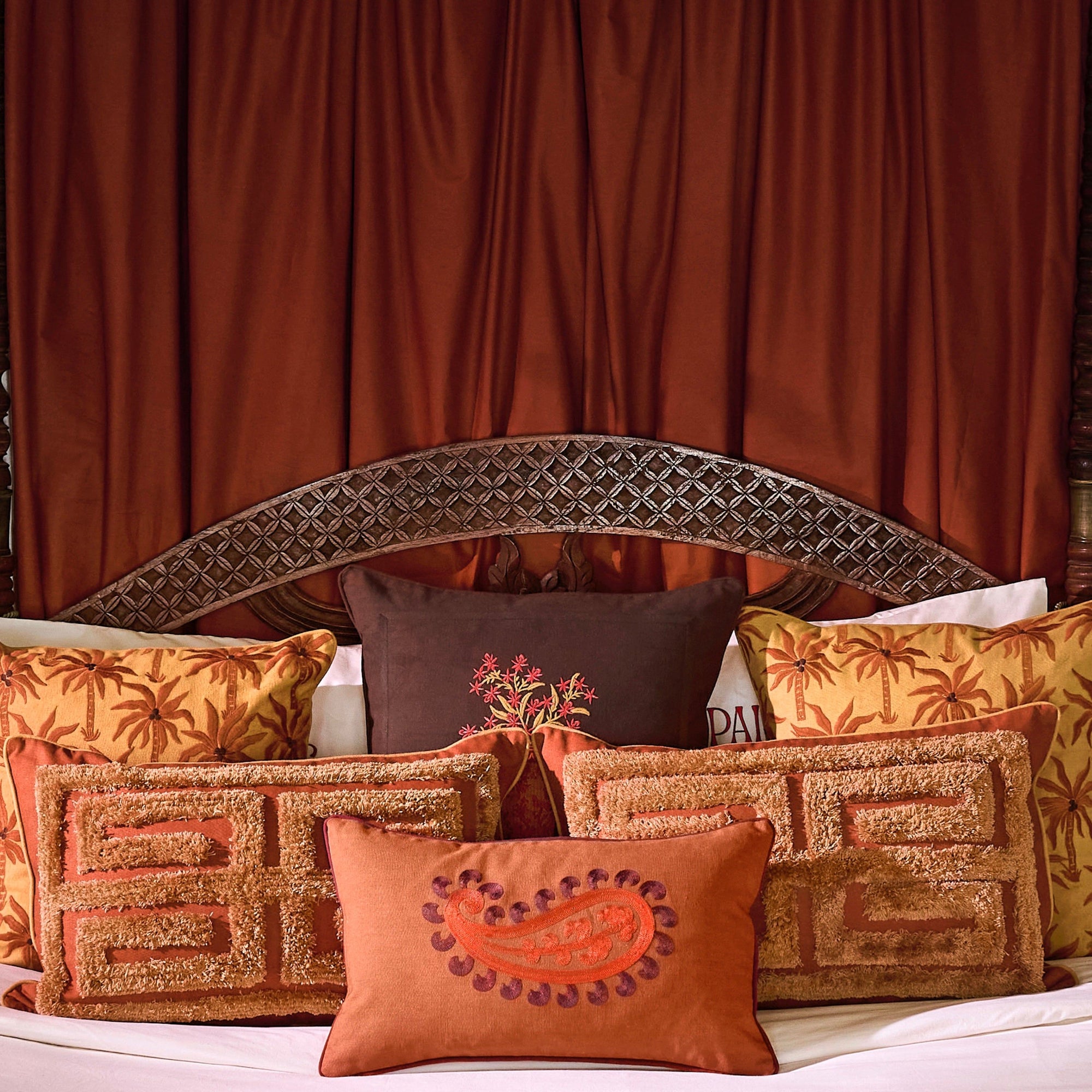 Cushion Laura Raffia & Caramel