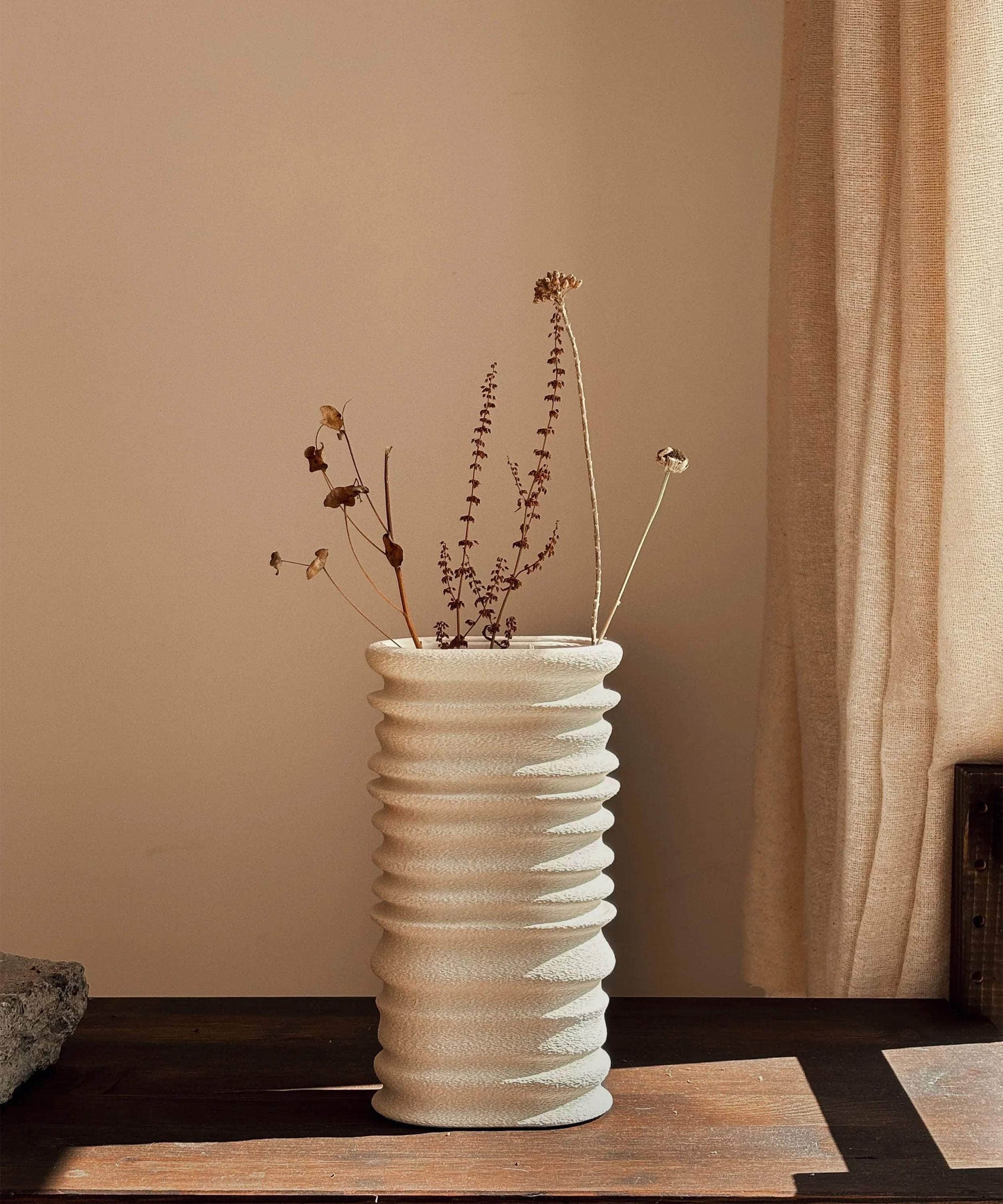 Tun | Tall Vase | Sandstone