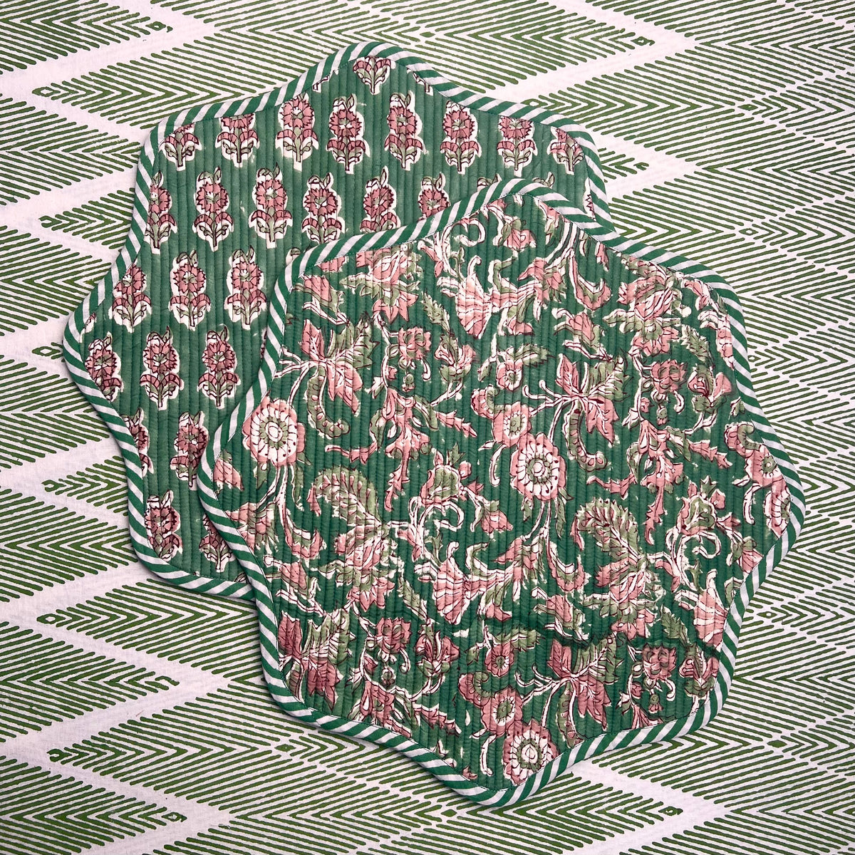 ‘The Breakfast’ Placemat - Scallop - Block Print