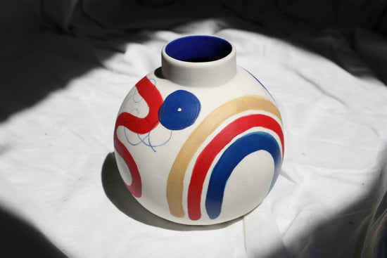 Round Porcelain Brushstroke Vase