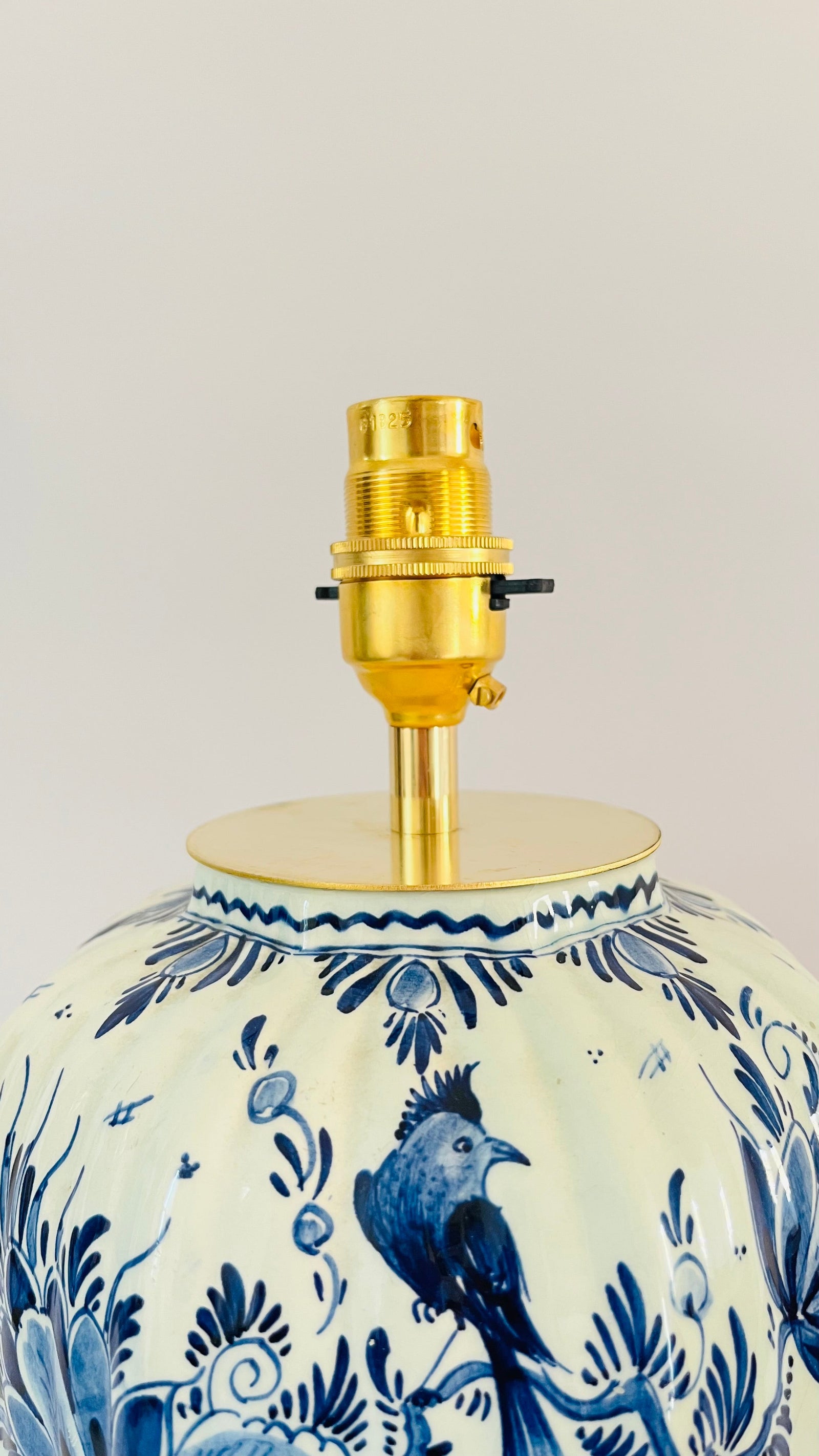 Antique Delft Bird Lamp