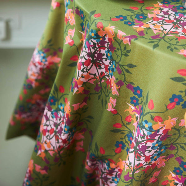 Blumen Green Tablecloth