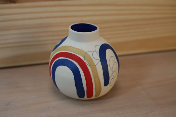 Round Porcelain Brushstroke Vase
