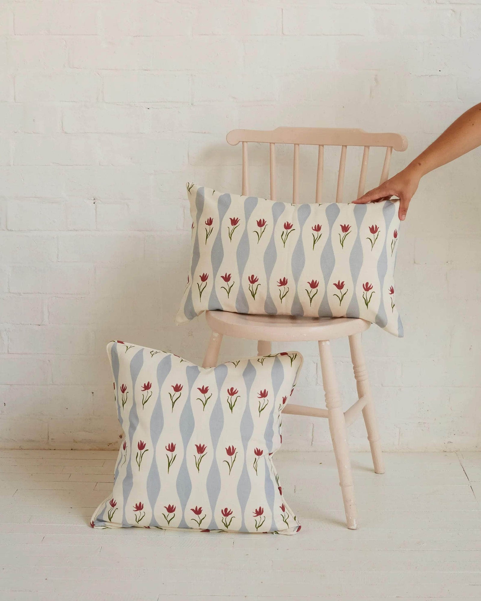 Tulip Wave Linen, Sky