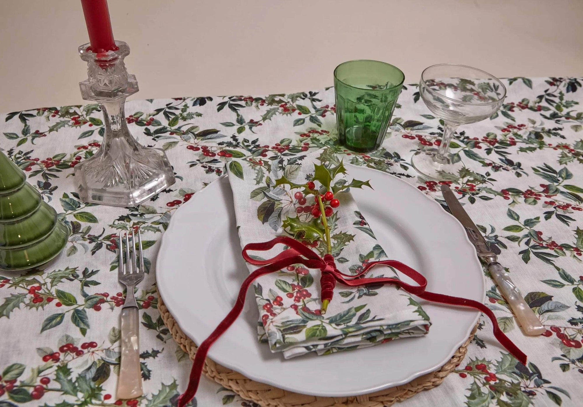 Holly Linen Tablecloth
