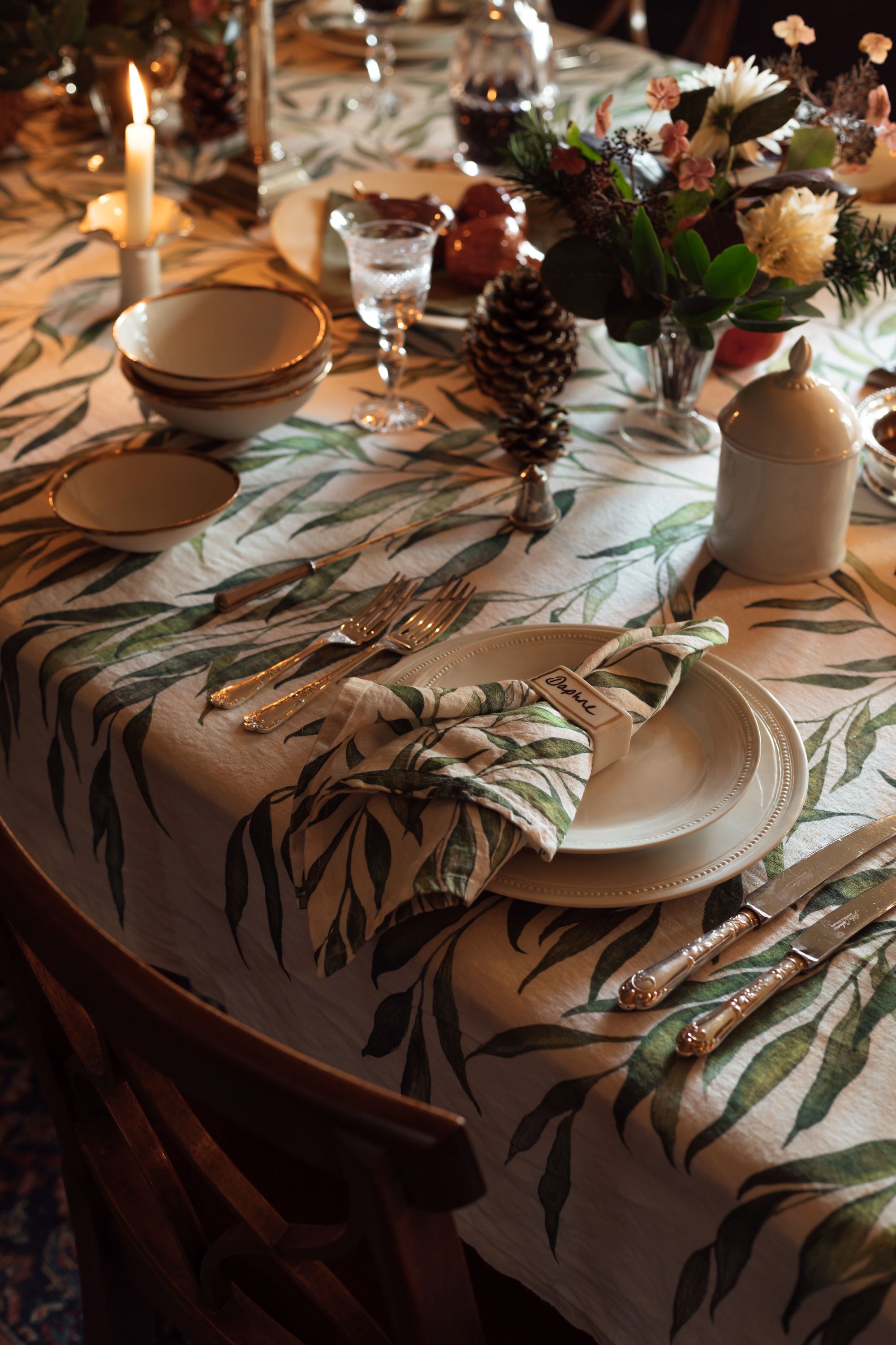 Willow Linen Table Cloth