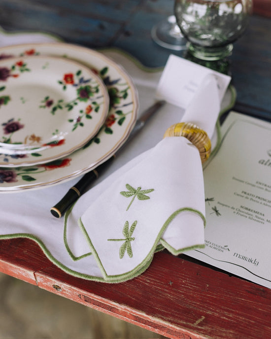 Dragonfly Napkin IEA, White with Green