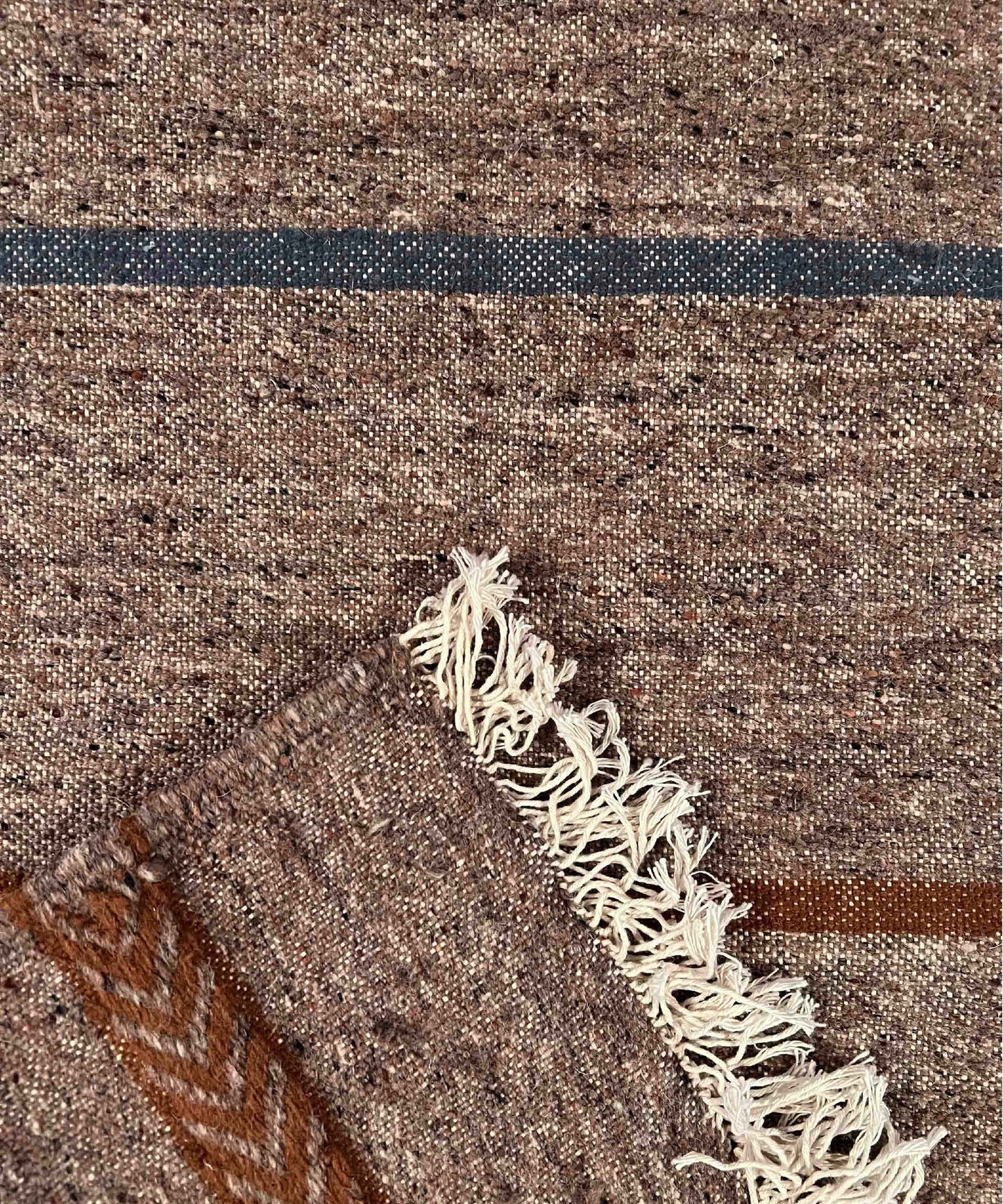 IWI Rug 110/ 70 cm