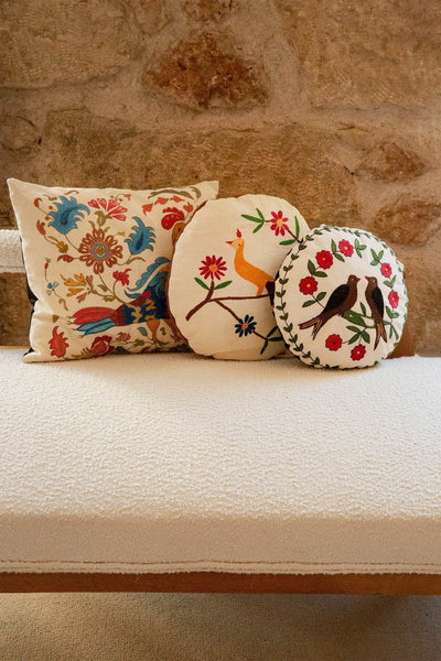 Pylos Romance Vintage Pillow