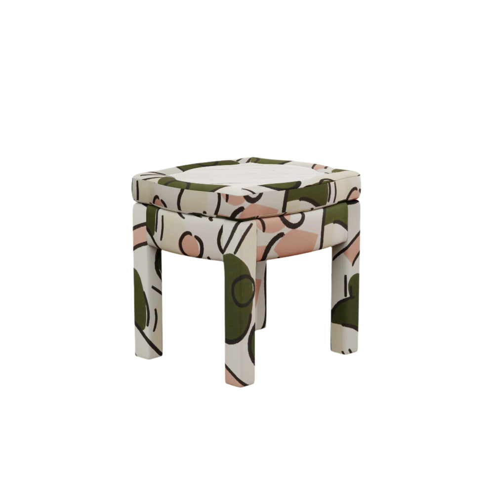Piero Footstool, Pesto