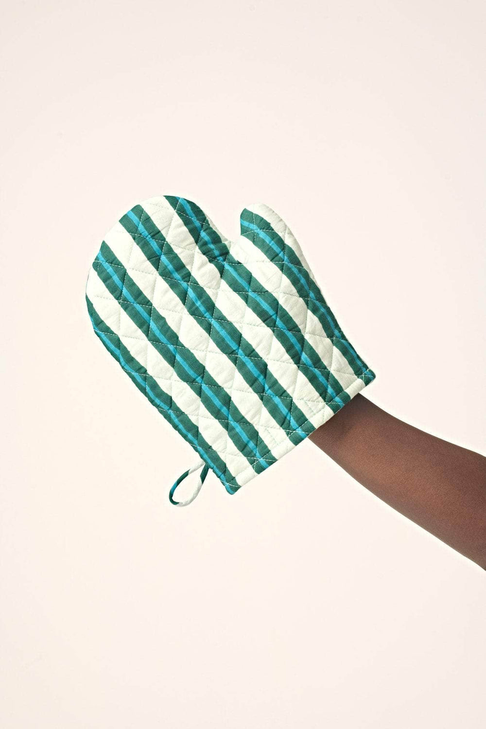 Manet Oven Mitt