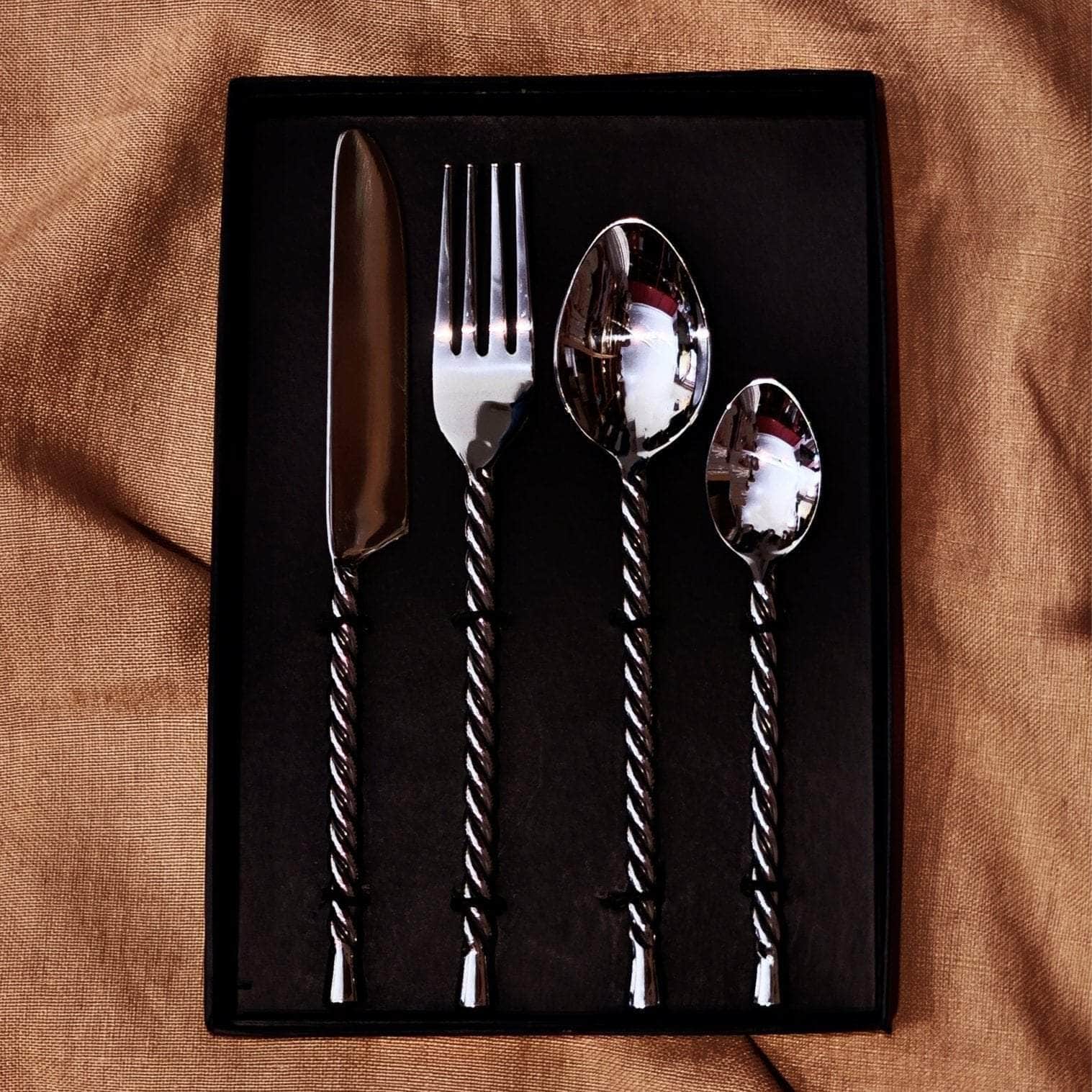 Cutlery Set Twirl