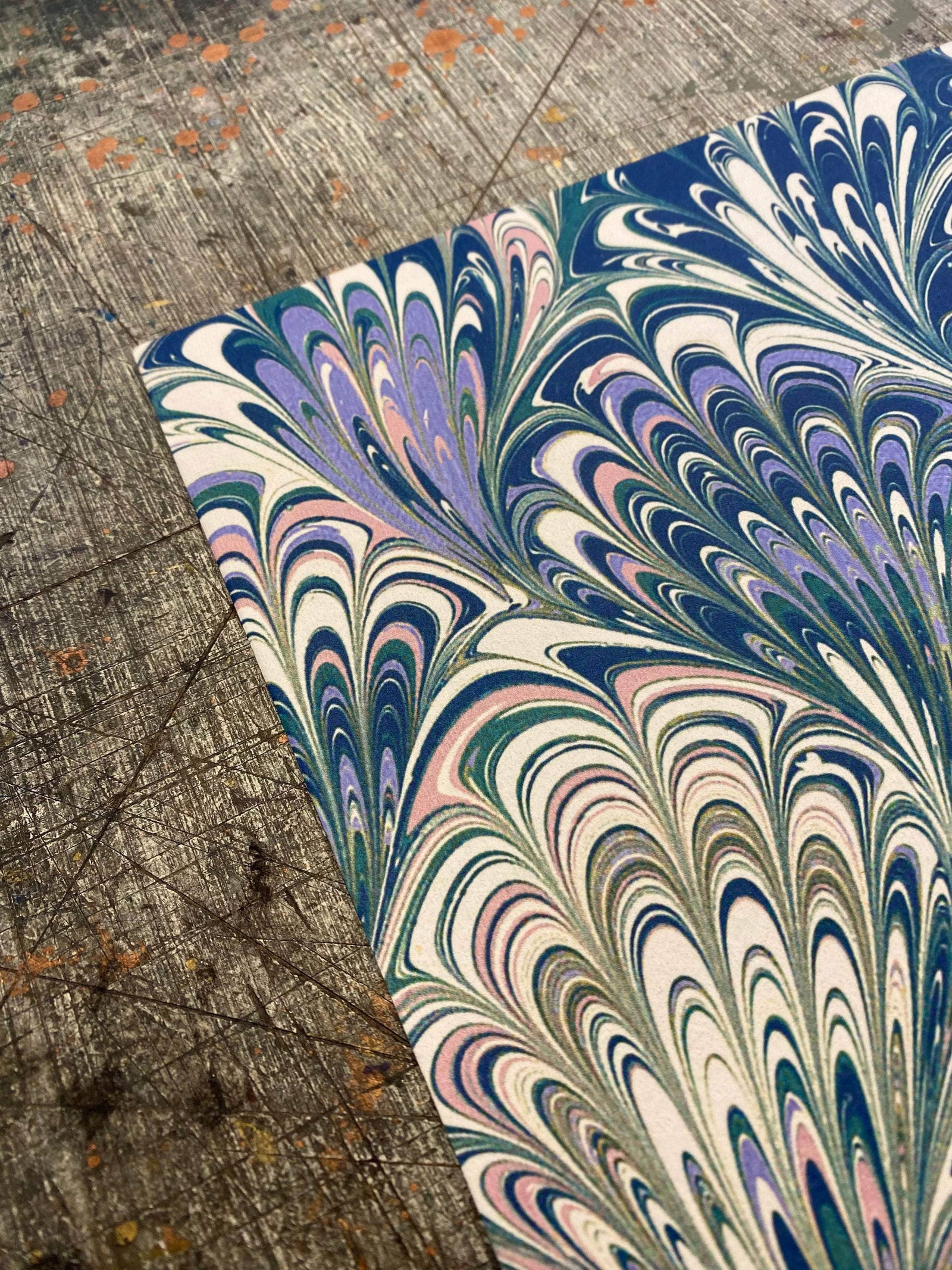 Marbled Wallpaper - 'Serpentine'  Col: Spring - Eco Non-Woven