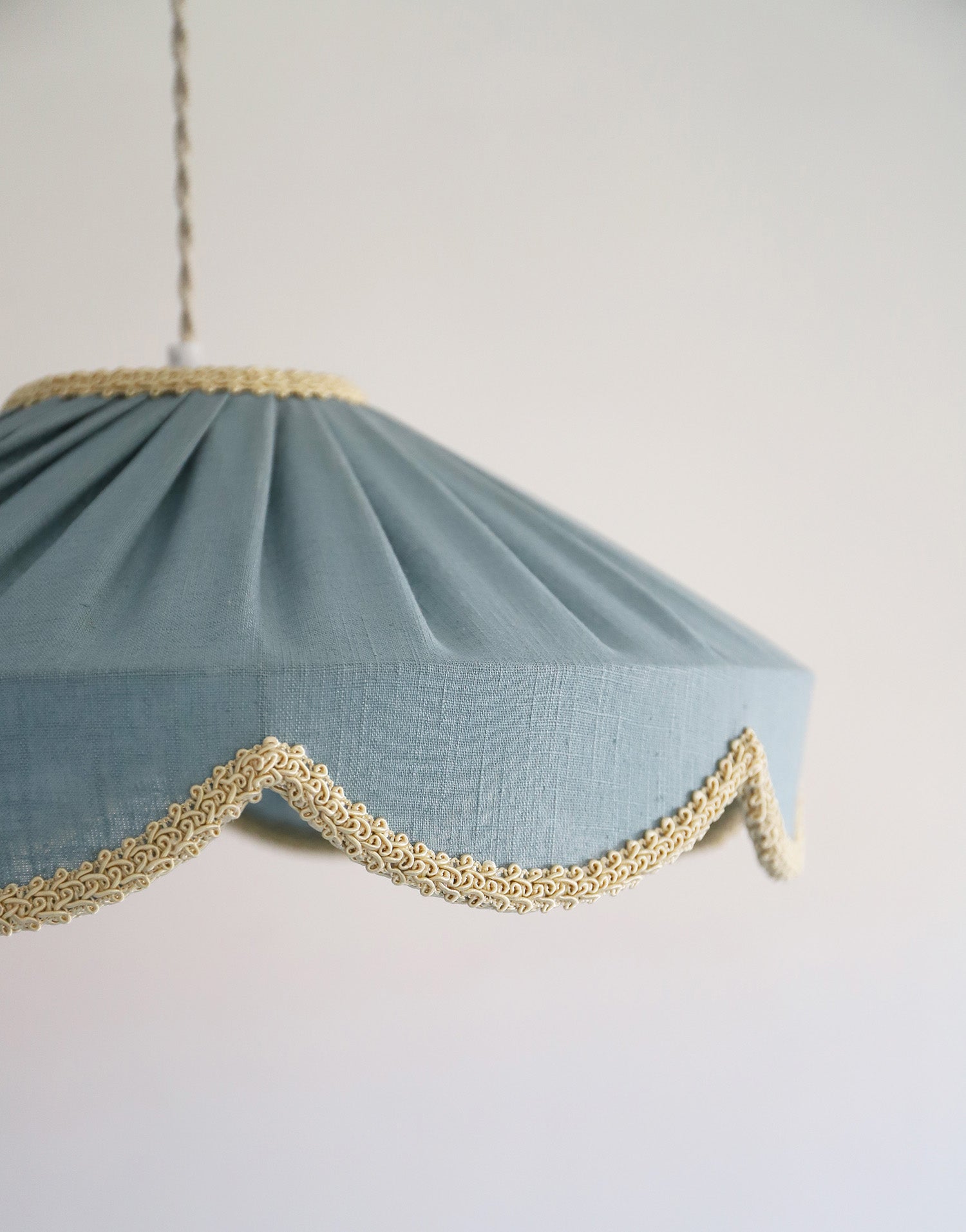 Cosette Solid-Colored Floral-Shaped Pendant Light Mineral Blue