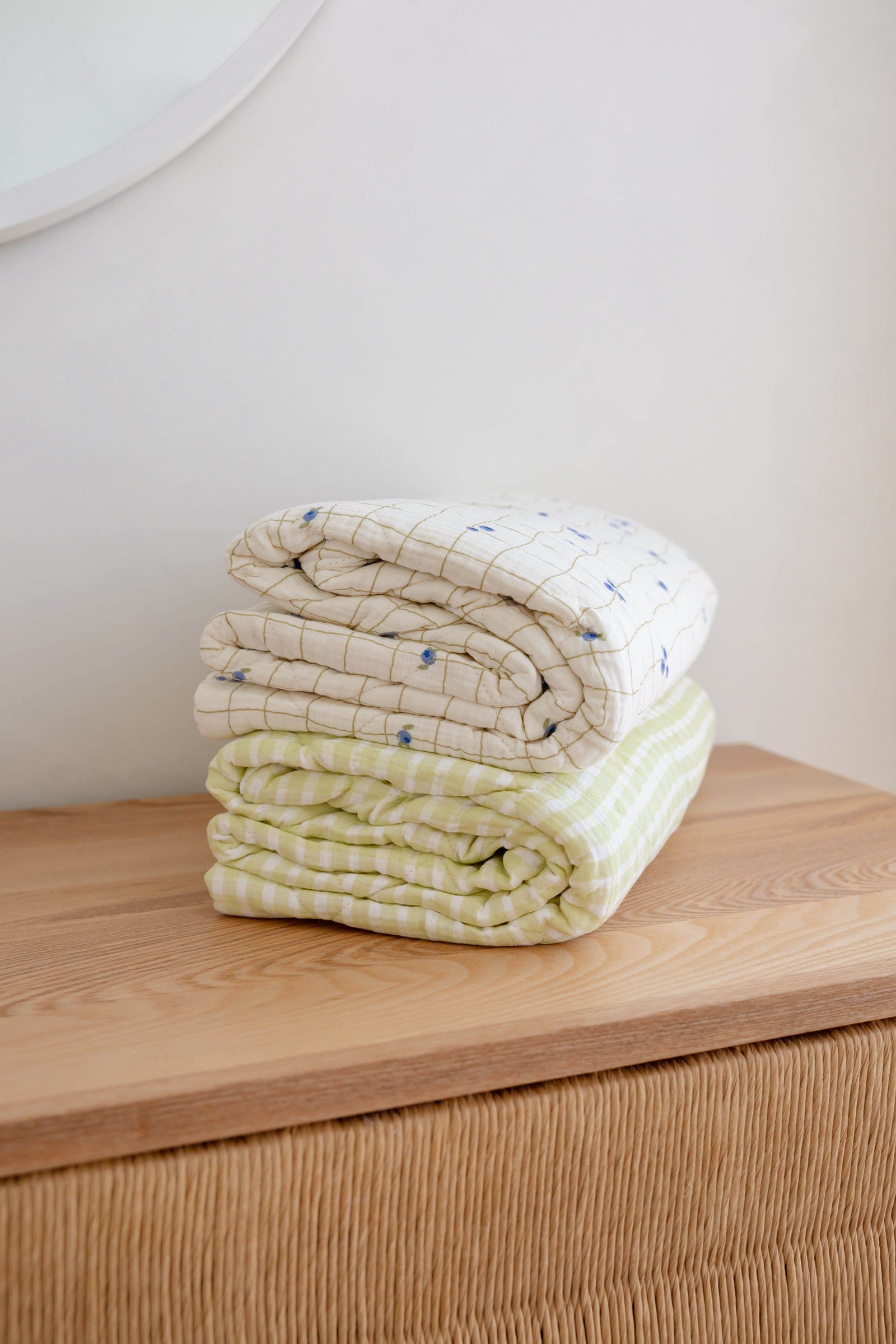 Soft Quilt Blanket – Pistachio