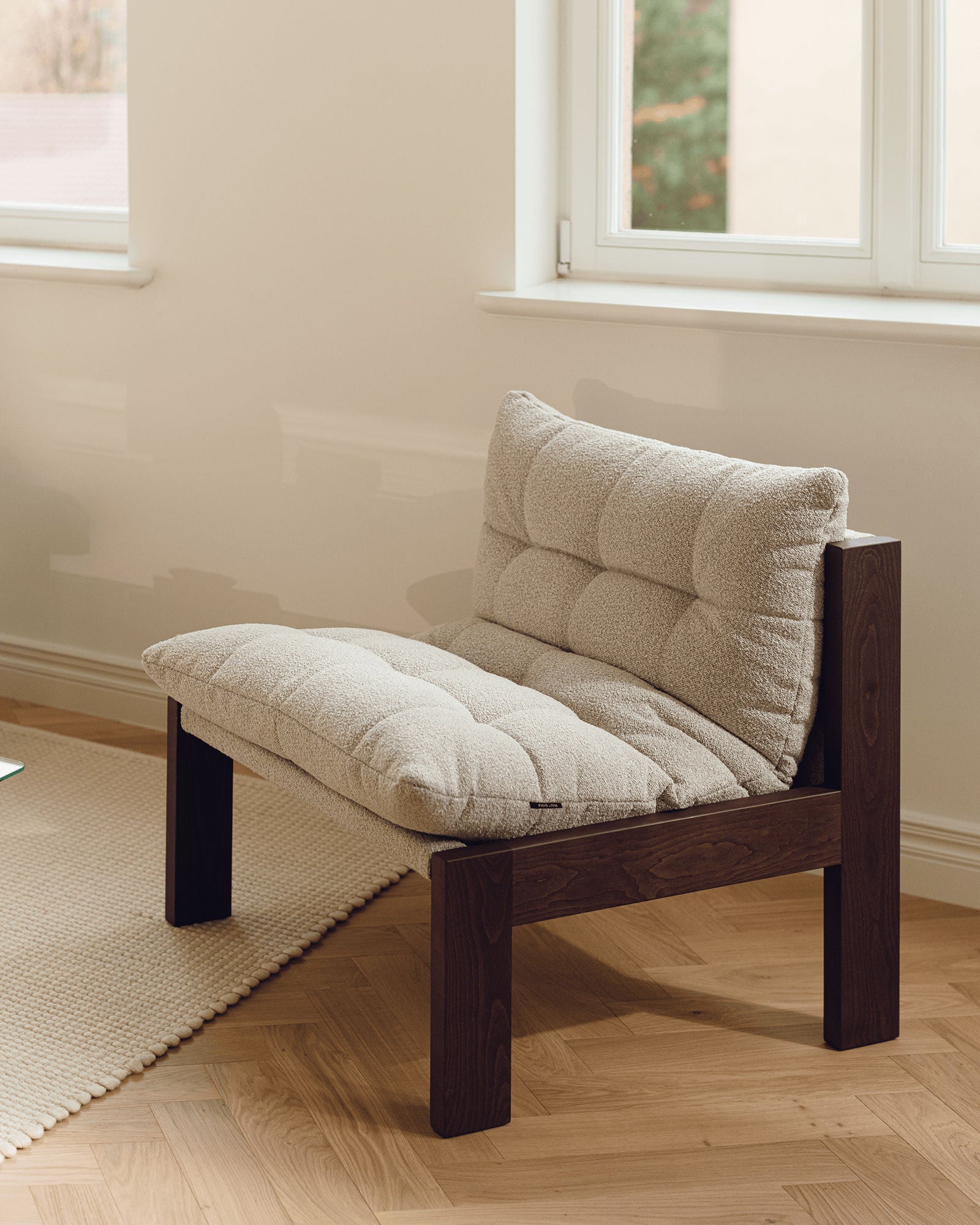 Huno Lounge Chair