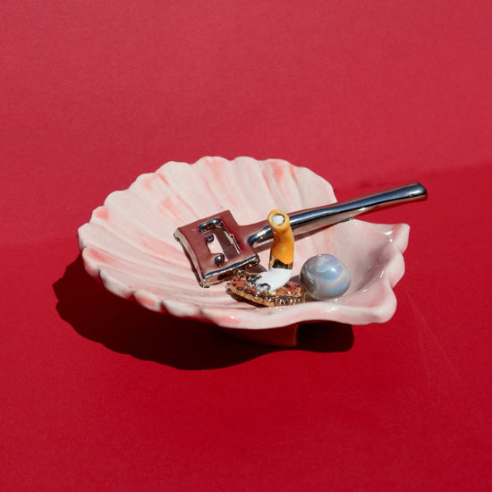 Bottle Opener Medium Shell Ashtray