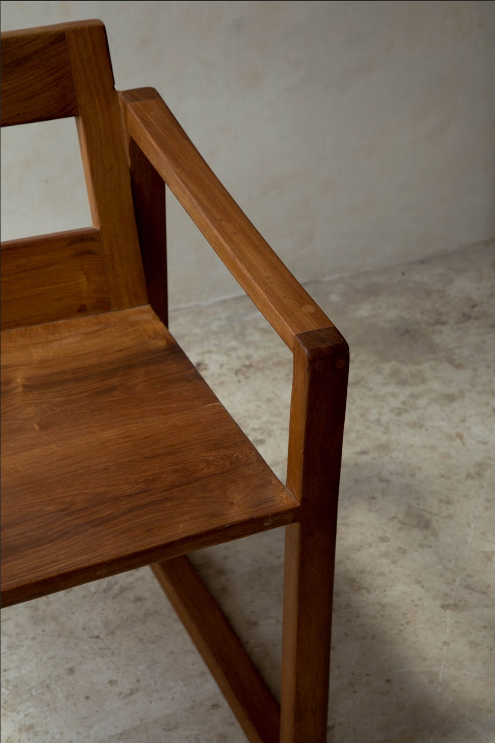 Liron Chair