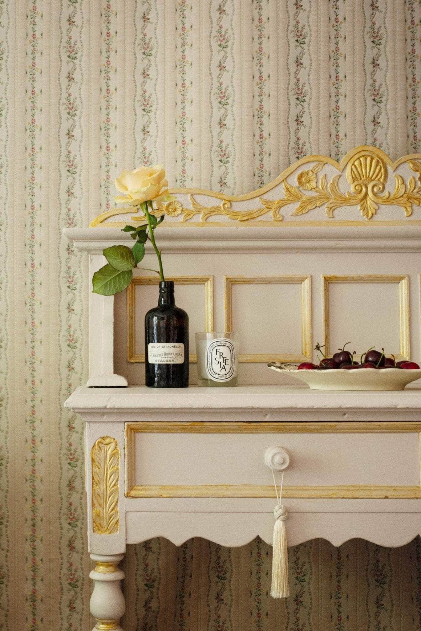 Key Tassel - Champagne