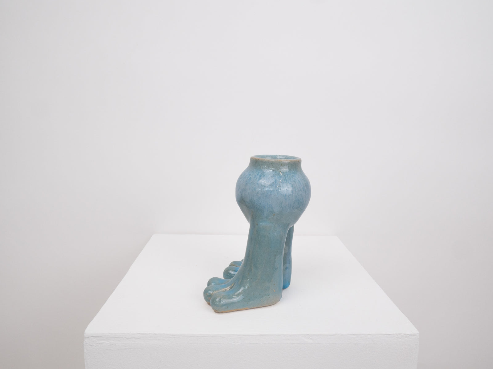 Tootsie Vase - Soft Sky