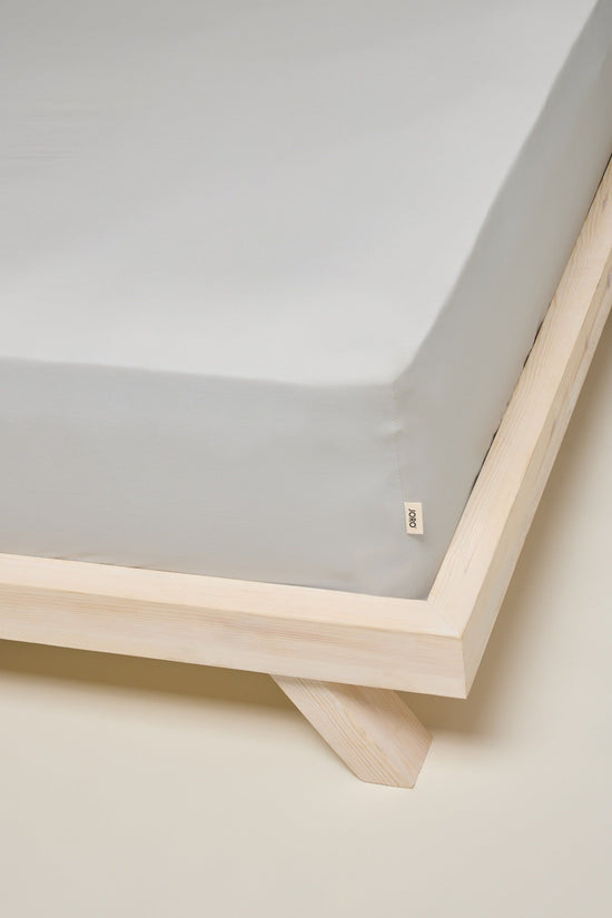 Sateen Organic Cotton Fitted Sheet - Equinox Silver
