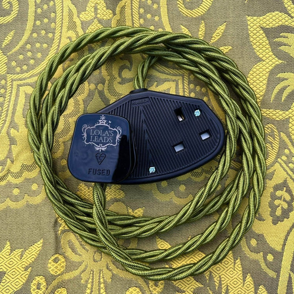 Fabric Extension Cable in Dragon