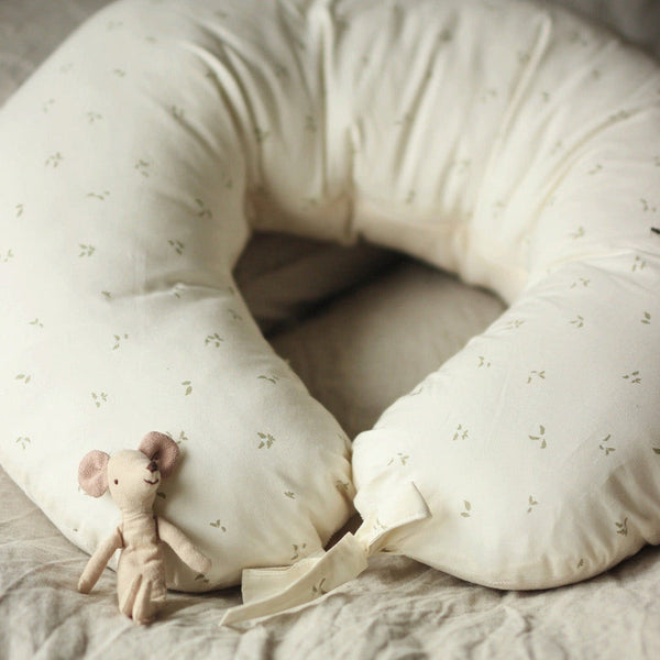 Nursing Pillow - Nettle Scatter