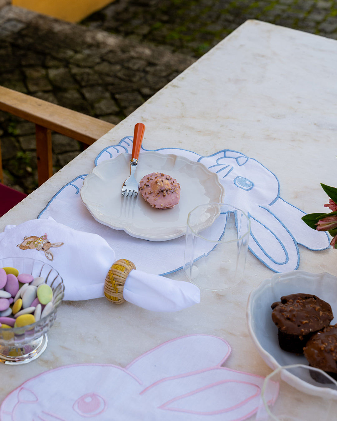 Rabbit Placemat in Blue, Anti-Stain