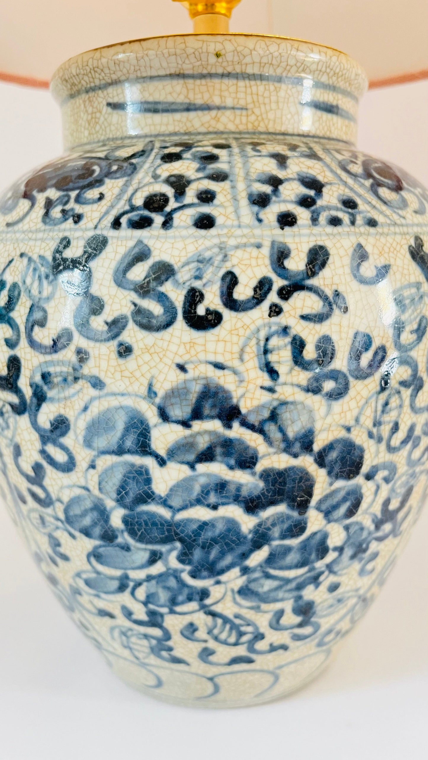 Antique Chinese Flower Lamp