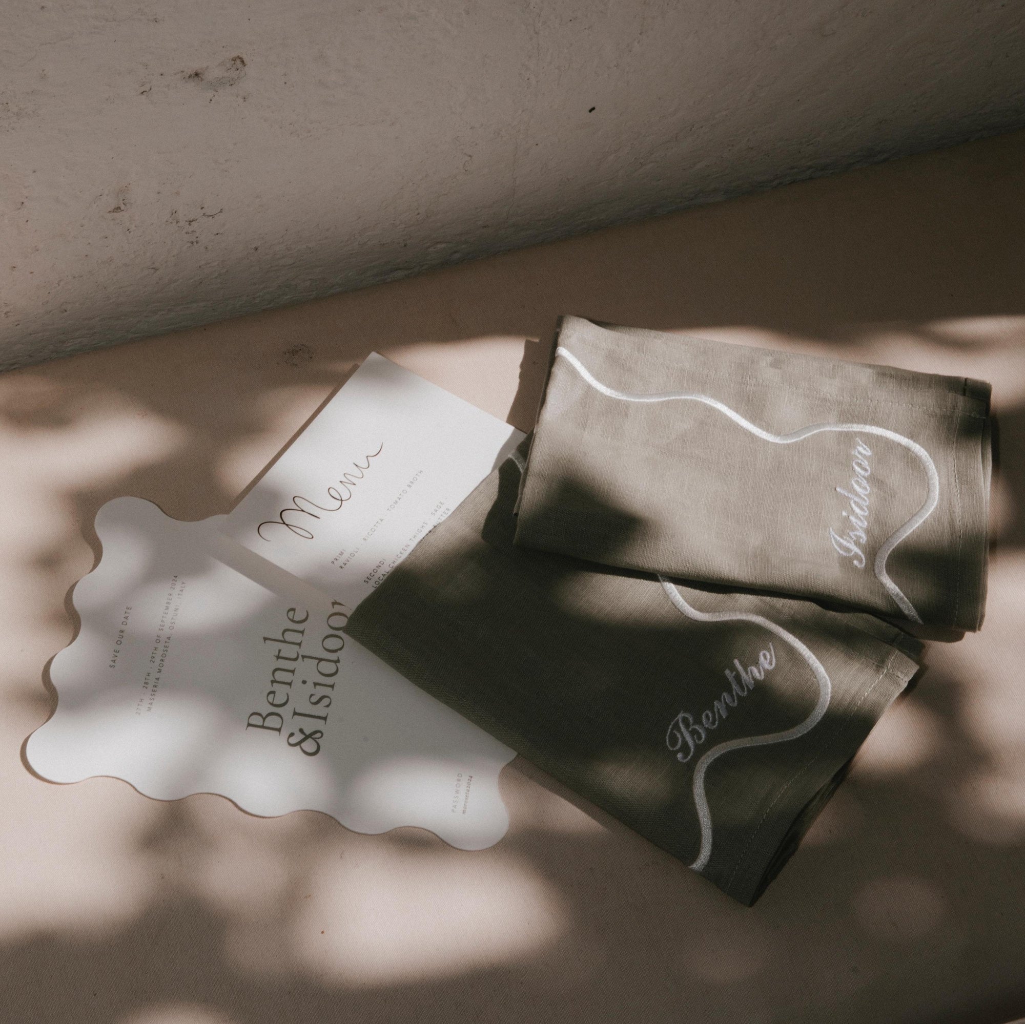 Wavy Linen Napkins Sage Green/White - Set of 2