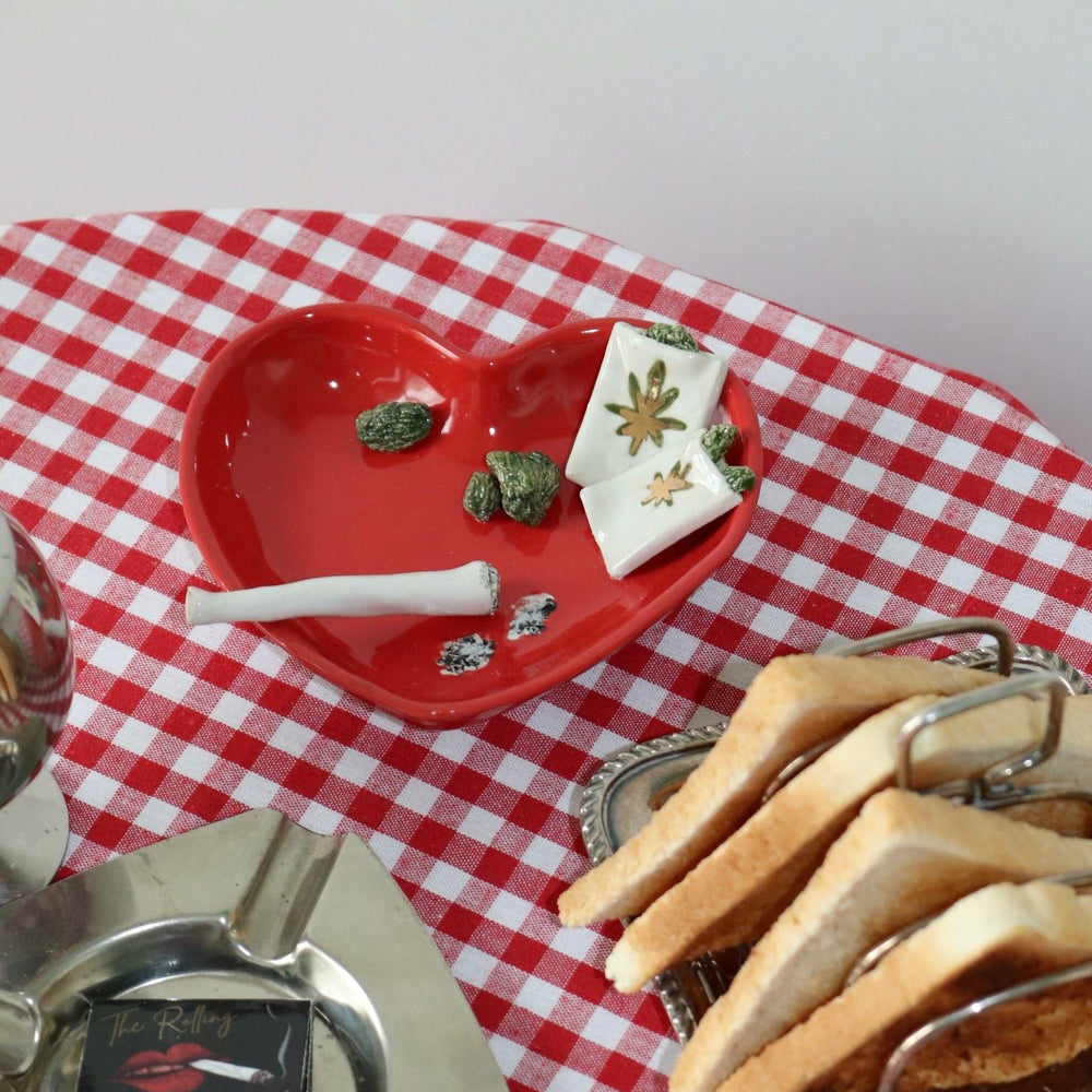 Rounded Weed Heart Ashtray