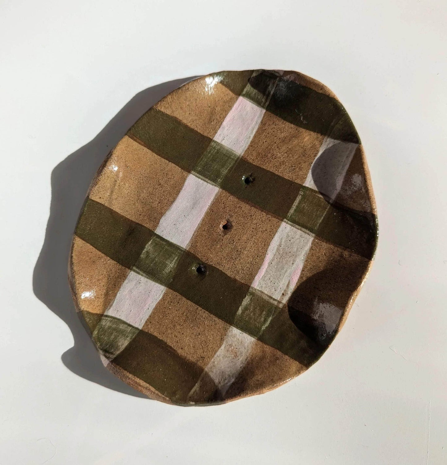 Gingham Stripe Wavy Soap Dish