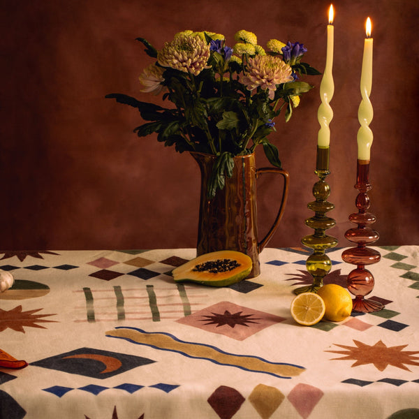 The Good Tablecloth
