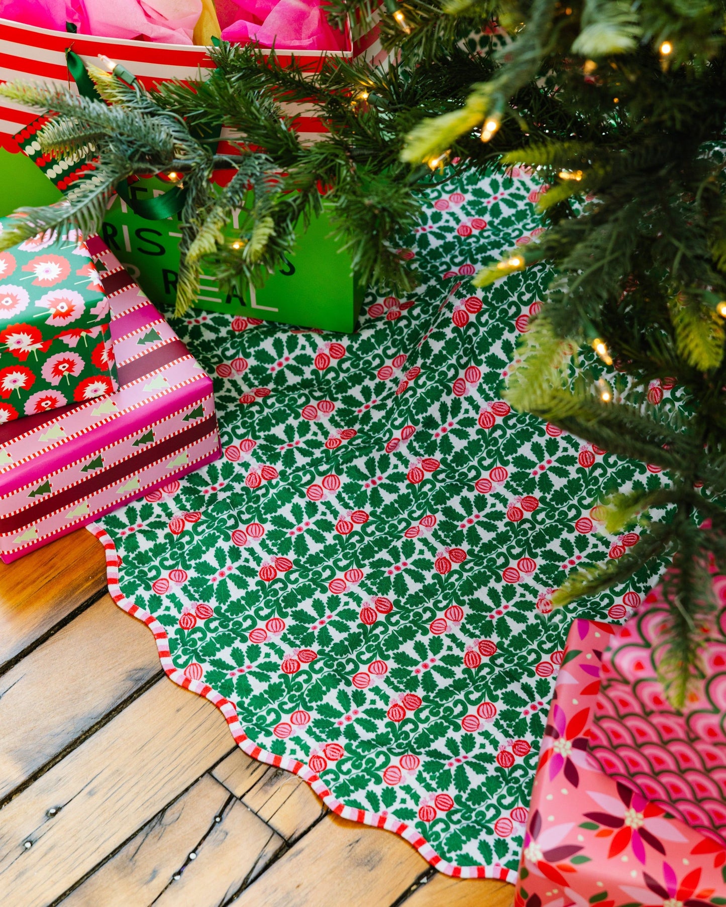 Pomegranate Tree Skirt