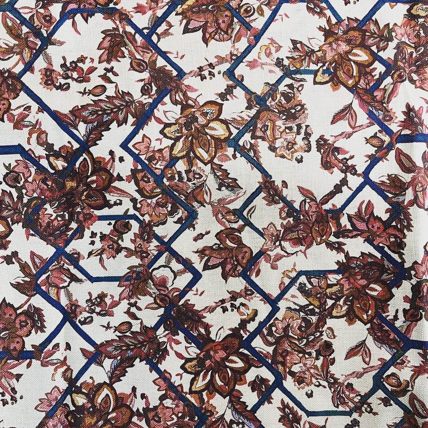 Creeping Trellis Fabric (Wedgwood Red)