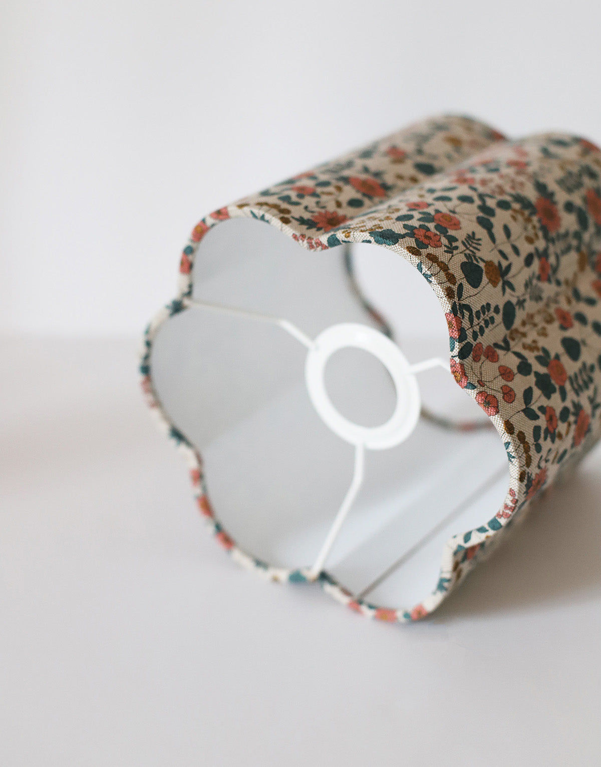 Flora Flower-Shaped Lampshade in ‘English Garden’ Print