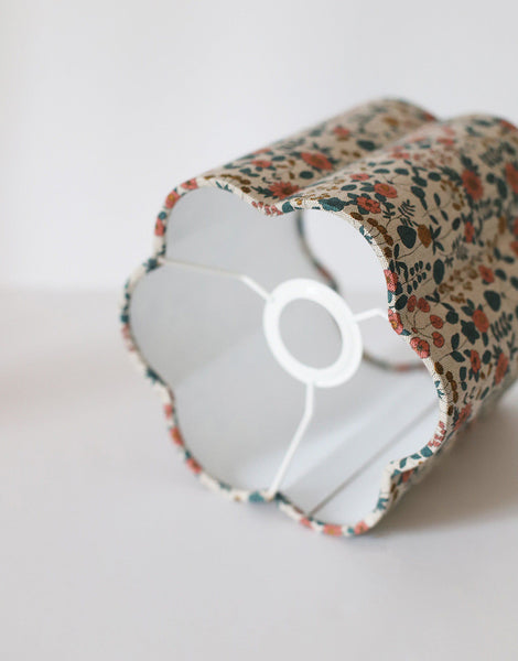 Flora Flower-Shaped Lampshade in ‘English Garden’ Print