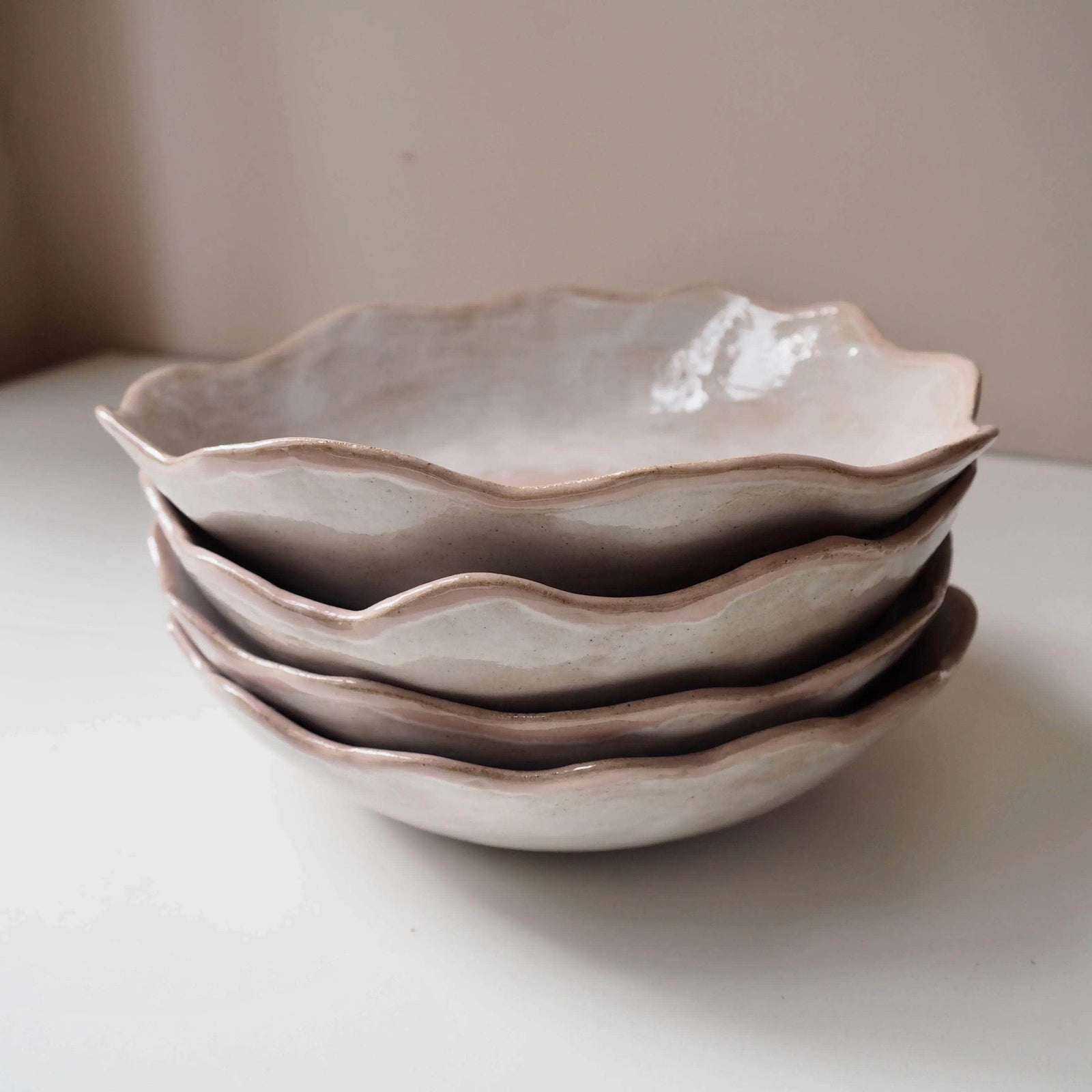 Ceramic Ice Cream Cornet Bowls With Gloss Oatmeal Glaze