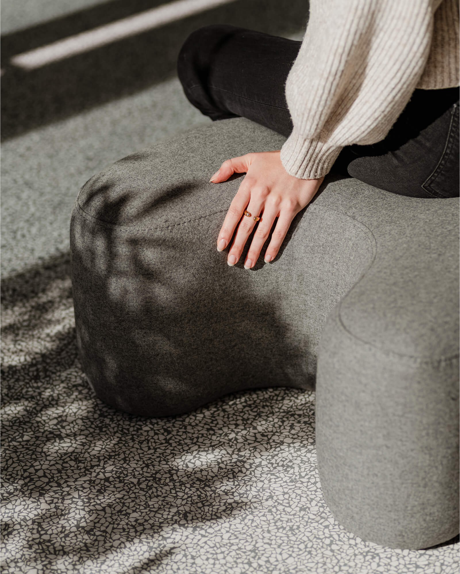 Ü Pouf-