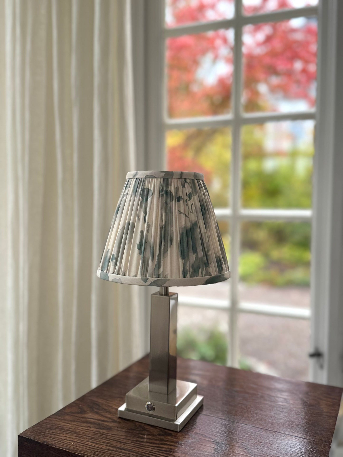 Von Norten Antibes Rechargeable Table Lamp