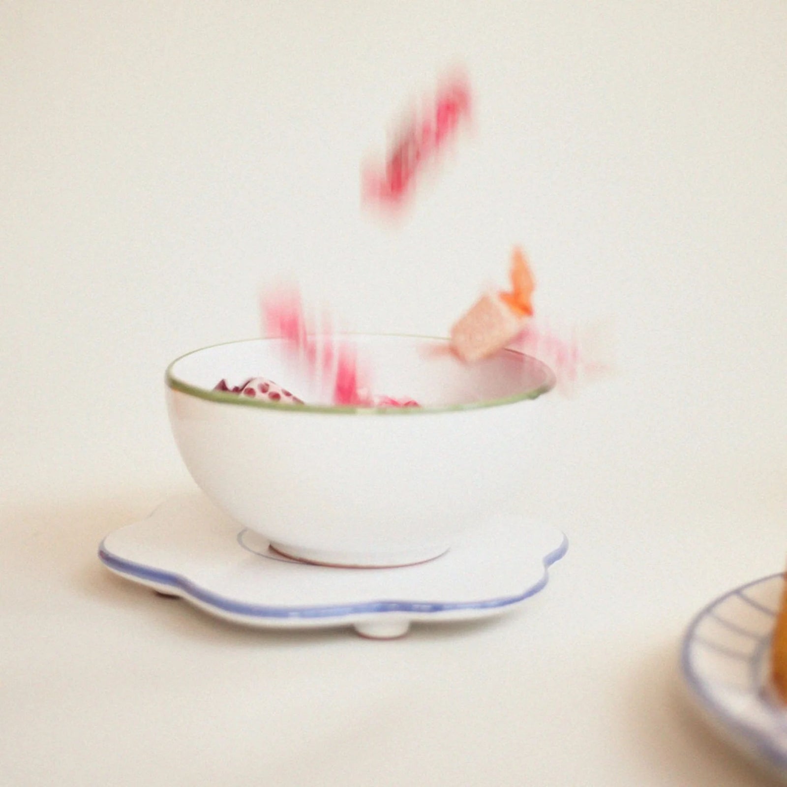 Flower Saucer - Lobster Red