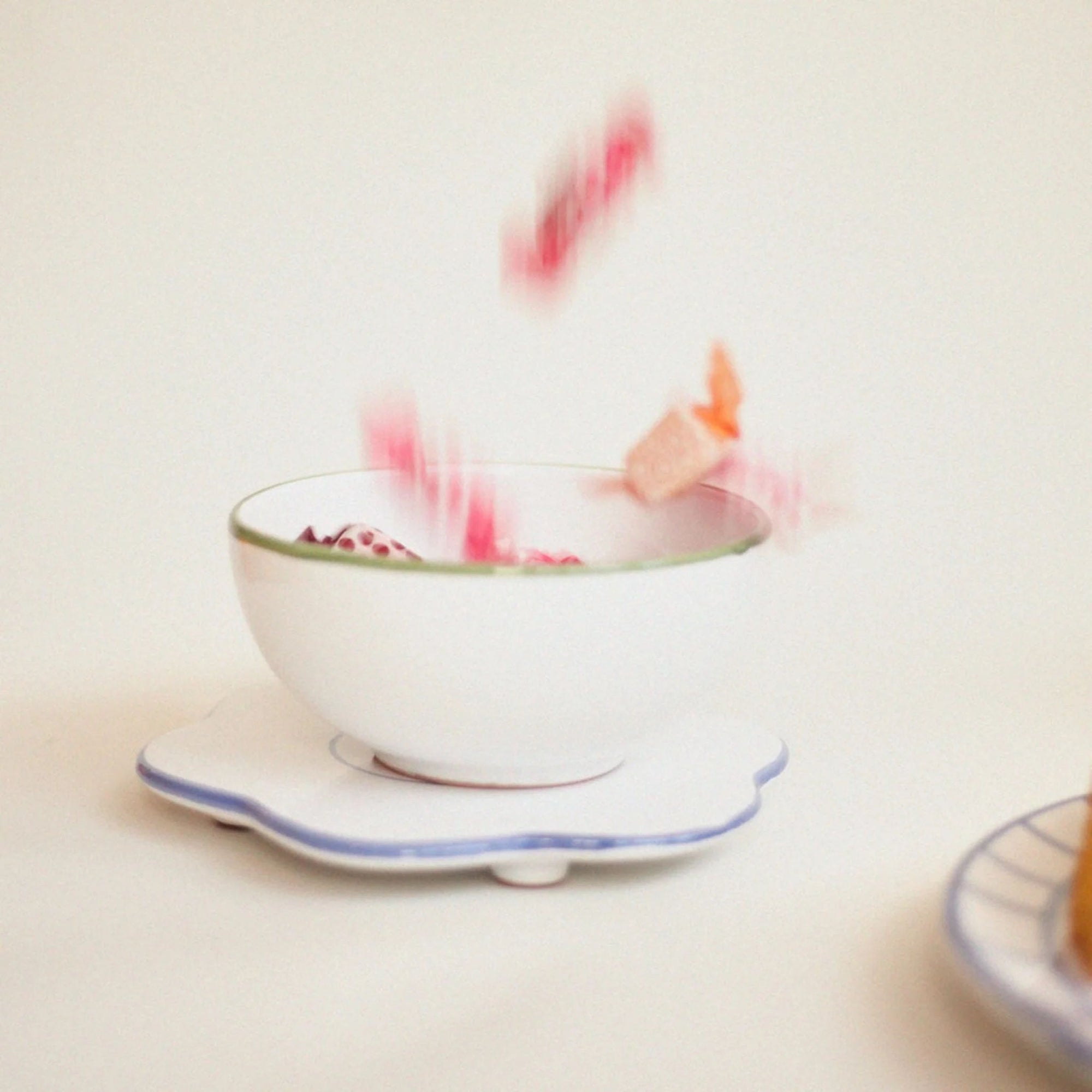 Flower Saucer - Lobster Red