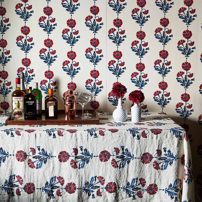 Tablecloth Dianthus in Indigo Iron